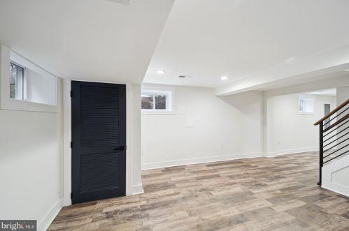 5010 Brooks St, Washington DC  20019-5318 exterior