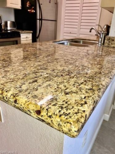 2550 Alafaya Trl, Orlando FL  12107-3607 exterior