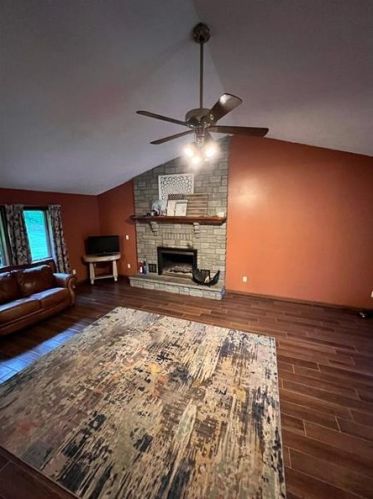 276 Oak Hill Dr, Friedens, PA 15541-8207