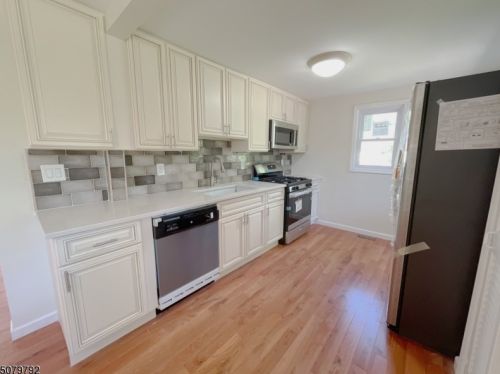 14 Maple St, Lincoln Park NJ  07035-2414 exterior