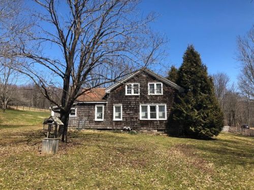 713 Stanley Campbell Rd, West Delhi, NY 13753-2318