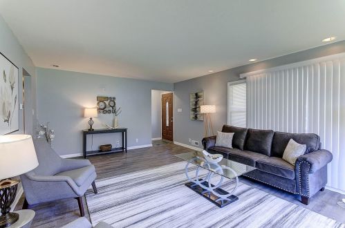 4465 Houston Ave, Milwaukee, WI 53218-4553