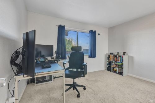 301 Rosemarie Pl, West Pittsburg CA  94565-6705 exterior