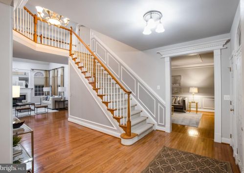 5318 Jacobs Creek Pl, Haymarket VA  20169-6150 exterior