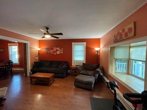 129 Mccolly St, Ligonier, PA 15658-1216