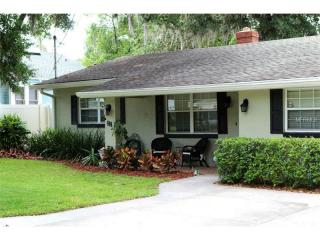 901 Golfview St, Orlando, FL 32804-6251