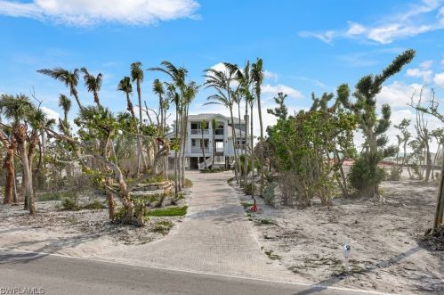 3635 Gulf Dr, Sanibel, FL 33957-5407