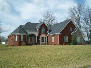 110 Golden Pond Loop, Campbellsville, KY 42718-7404