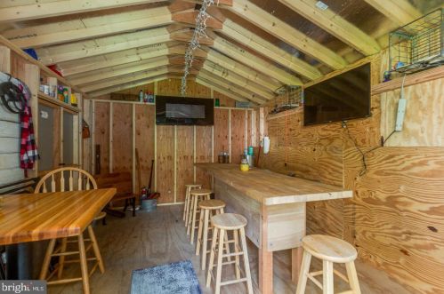 113 Park Ave, Berlin Boro NJ  08009-9410 exterior