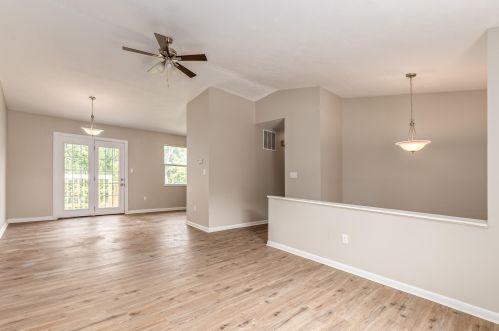 42 Ridgewood Dr, Grants Lick, KY 41001-1351