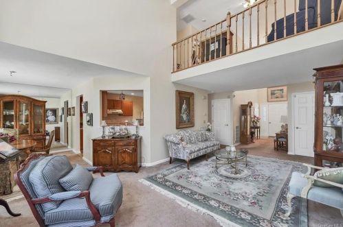 45 Deer Crossing Dr, Fishkill NY  12524-1365 exterior