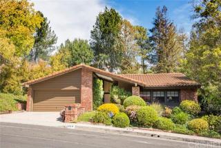 2868 Bottlebrush Dr, Los Angeles, CA 90077-2022