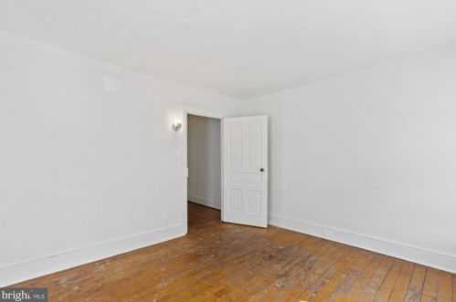 325 1st Ave, Red Lion PA  17356-1517 exterior