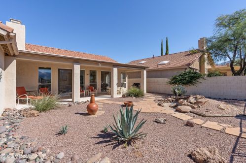 64471 Cyn Shadows Ln, Tucson AZ 85739-2027 exterior