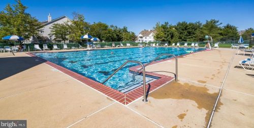 1408 Wharton Rd, Mount Laurel NJ  08054-5298 exterior