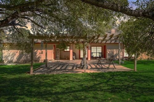 438 Starview Ln, Georgetown TX 78628-3832 exterior