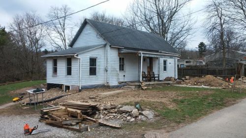1027 Elm St, Harrisburg, OH 43126-7703