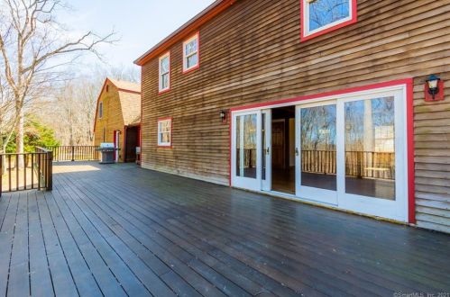 34 Cedar Hill Ln, Colchester CT  06420-4007 exterior