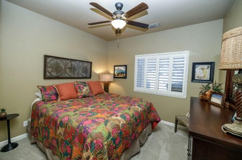 1955 Tuolumne Rd, Turlock CA  95382-8912 exterior
