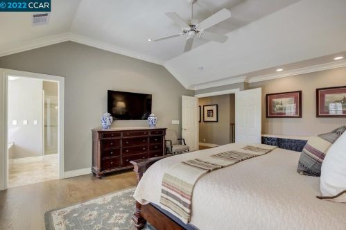 695 Blue Spruce Dr, Danville CA  94506-4525 exterior