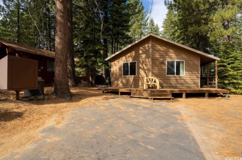 1682 Crystal Air Dr, South Lake Tahoe, CA 96150-4960