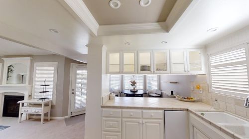 3960 Michelle Lynn Ct, Turlock CA  95382-8518 exterior