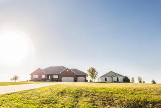 2228 193rd Ave, West Okoboji, IA 51351-7374