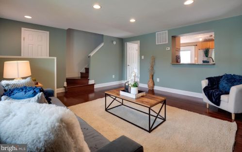 7413 Aspenpark Rd, Lorton VA  22079-1848 exterior
