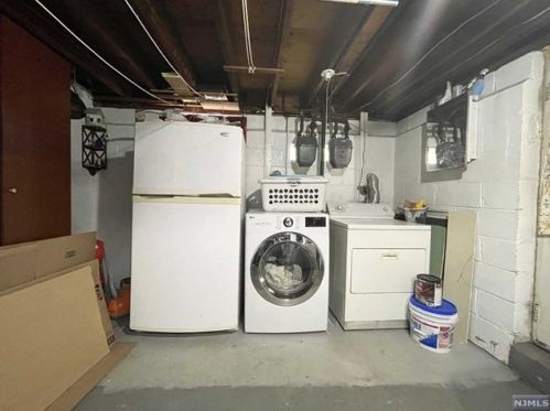 94 Maitland Pl, Outwater NJ  07026-1230 exterior