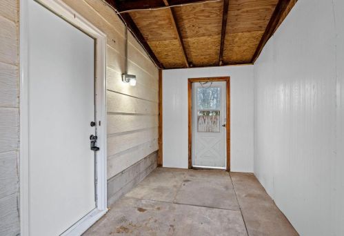 330 Grove St, Manawa WI  54949-9251 exterior