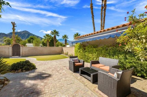 78720 Avenida La Fonda, La Quinta CA  92253-2805 exterior