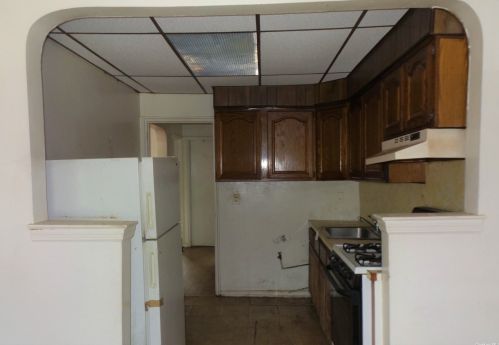 203-10 Murdock Ave, Jamaica, NY 11412-1312