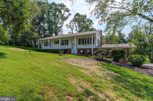 639 Mckinley St, Langhorne, PA 19047-5825
