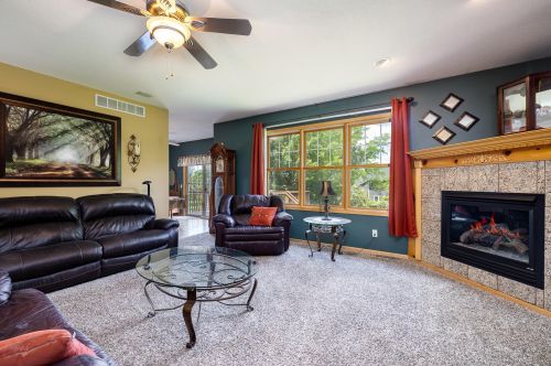 117 Arbor St, Waterford MN  55057-2897 exterior