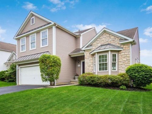 6923 Shady Rock Ln, Blacklick, OH 43004-7112