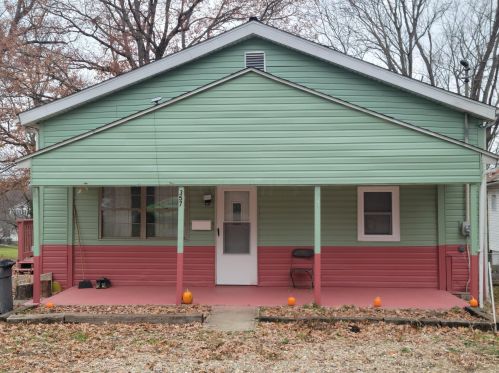 357 Oak St, Zanesville, OH 43701-4232