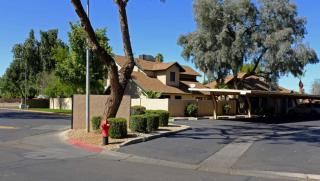 4838 Manzanita Dr, Glendale, AZ 85302-6437