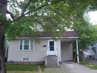 1901 Baker Ave, Utica NY  13501-5708 exterior