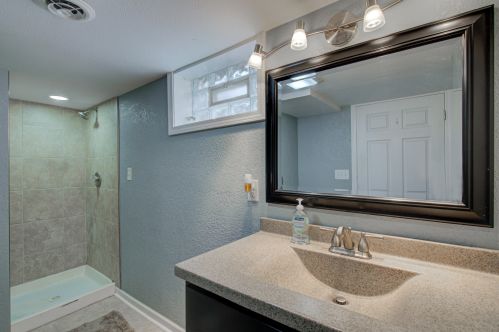 2103 84th St, Kenosha WI  53143-1622 exterior