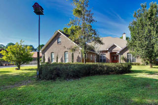 306 Olde Post Rd, Niceville FL  32578-3903 exterior