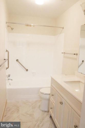 217 James Thurber Ct, Falls Church VA  exterior