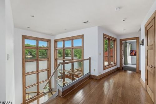 48 Shore Rd, Mountain Lakes NJ  07046-1523 exterior