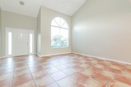 8748 Jade Ct, Boynton Beach, FL 33472-2417