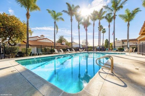 11840 Bernardo Ter, San Diego CA  92128-1919 exterior