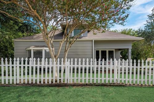 402 Alamo St, Terrell, TX 75160-2204