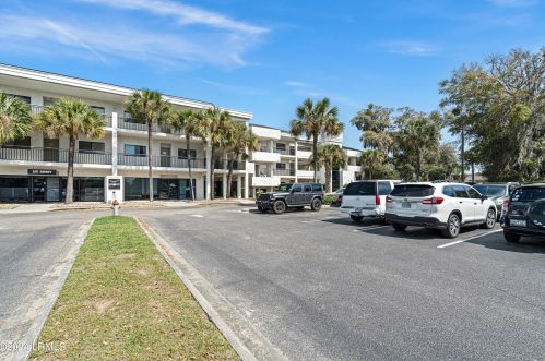 2201 Boundary St, Beaufort, SC 29902-3860