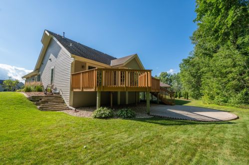 2358 Brookside Dr, Jackson, WI 53037-8913