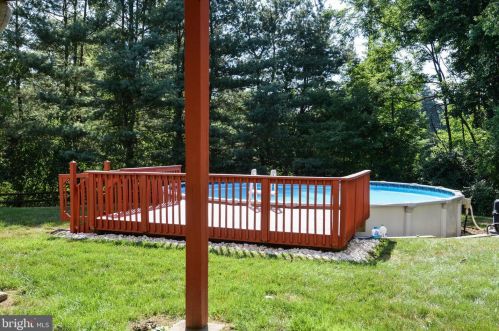 239 Hawkes Ct, Hockessin DE  19707-1351 exterior