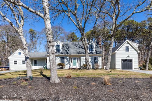 62 Lombard Ln, Eastham, MA 02642-3320