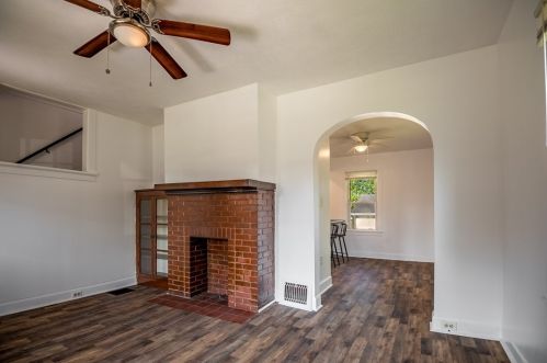 662 Stambaugh Ave, Hermitage PA  16146-4131 exterior